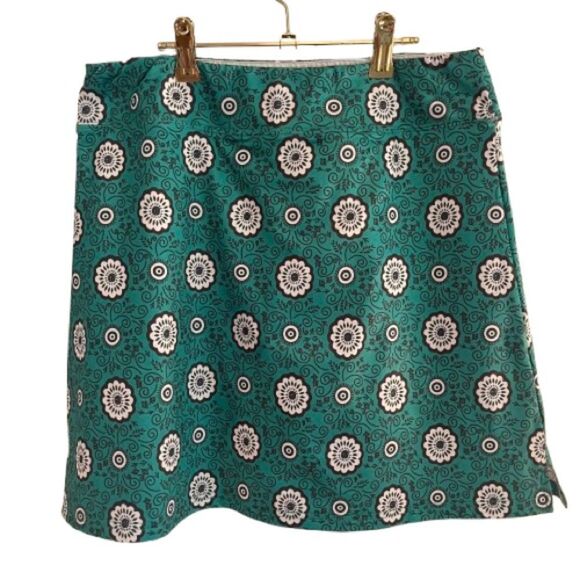 Vibrant Green A-Line Mini Skort - Picture 1 of 6